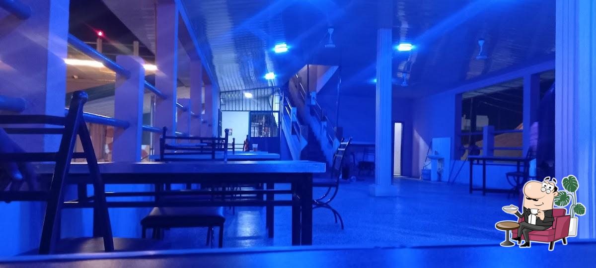 Giddipass Crest lounge prepared for an evening gathering